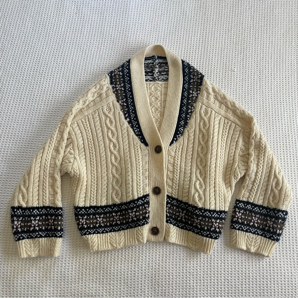 Women’s Zara Cardigan Size Large